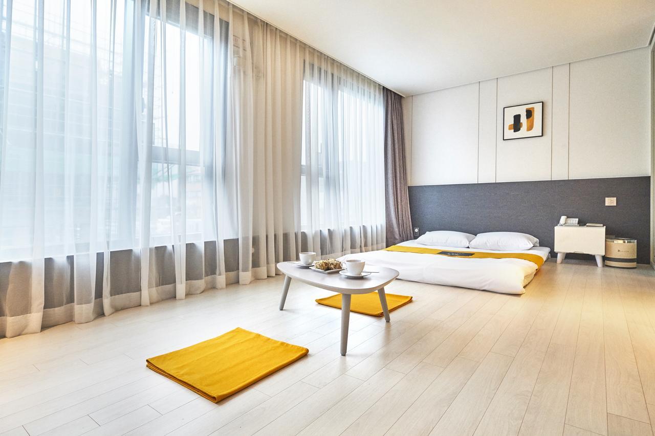 Chason Hotel The Smile Seogwipo-stad Buitenkant foto
