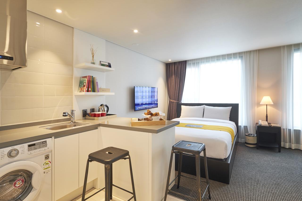 Chason Hotel The Smile Seogwipo-stad Buitenkant foto